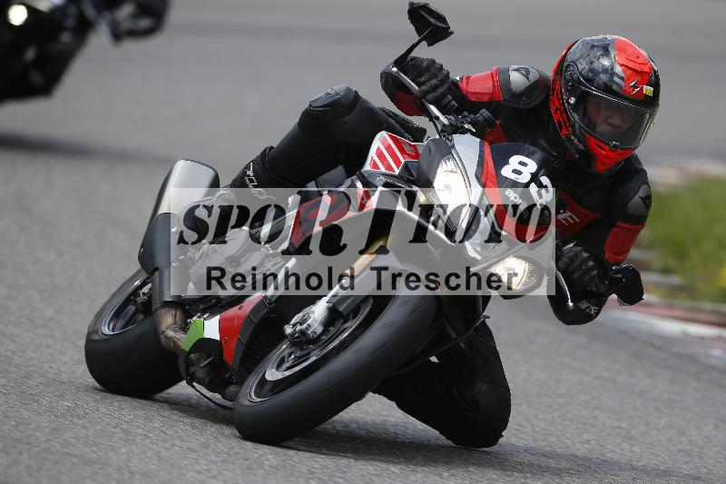 /Archiv-2024/29 12.06.2024 MOTO.CH Track Day ADR/Gruppe gelb/83